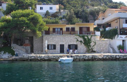 Apartments by the sea Zaklopatica, Lastovo - 8347 - Foto 2