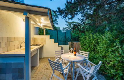 Villa Giglio with Garden and Mini Pool by Rentbeat - Foto 49