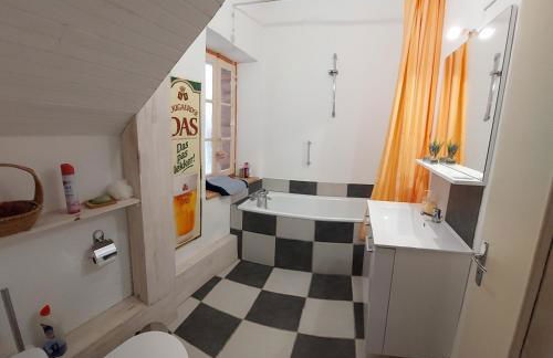 La Poste Saulgond - Foto 24