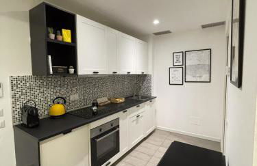 Milano Lambrate 24h check in fully equipped - Photo 1