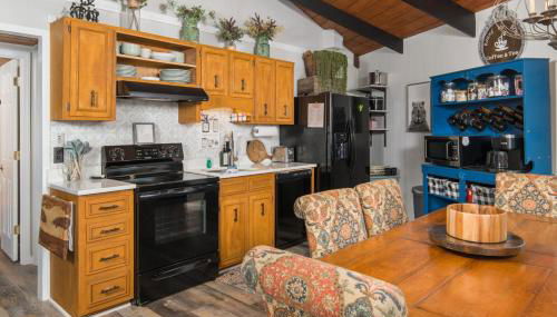 At The Ski Resort Entrance, Gas Fireplace, Deck, Firepit, - Foto 3