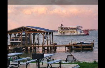 Camp St. Cabanas Unit 3 on Lake Dora - Foto 9