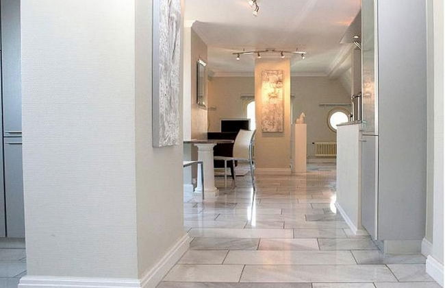 VISIONAPARTMENTS Zurich Waffenplatzstrasse - Foto 20