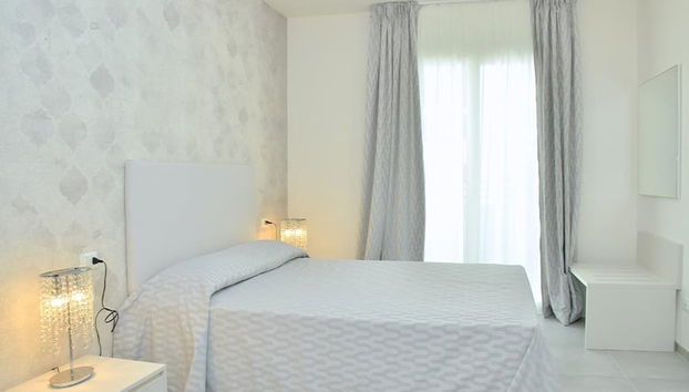 Inviting Calm and Bright Flat Near the Beach - Foto 3, Habitación