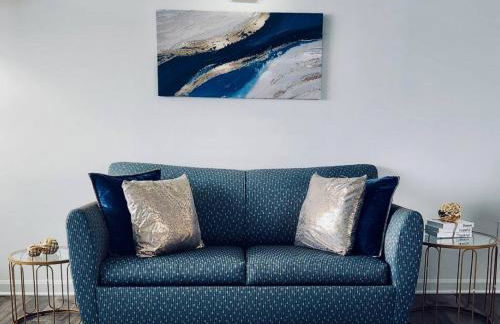 Modern 2bed 2 bath heart of Townson suite - Foto 16