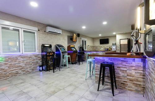 Casa Rural El Abuelo Mauri en Toledo ,finca privada sin vecinos, piscina y total libertad - Foto 17