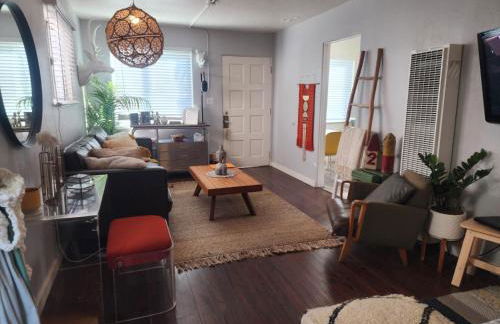 Urban Beach Getaway 2 - Photo 12