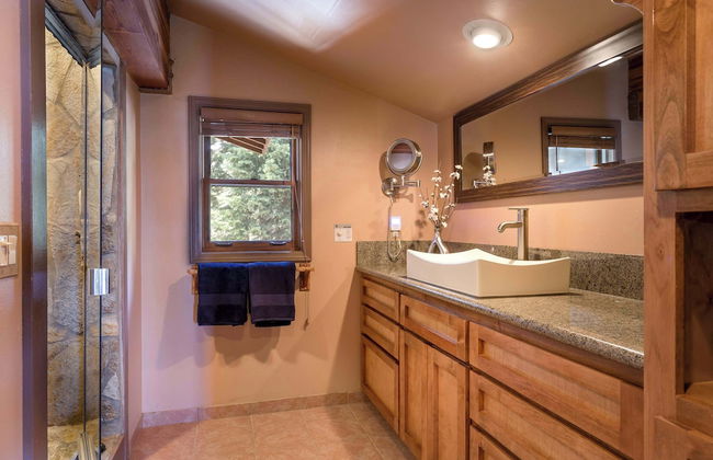 Shoreline Vista Lake Views, Near Hike & Bike! - Foto 23