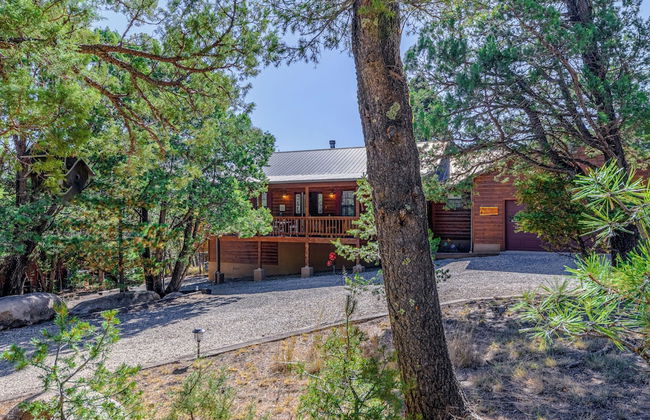 Blue Spruce Retreat by Ruidoso Vacation Rentals - Photo 32