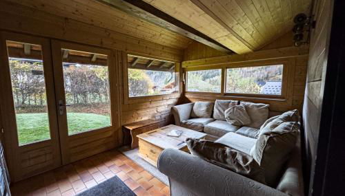 Authentic family chalet with garden in Chamonix - Photo 2