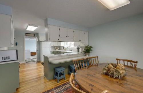 Burley Home with Playground - 1 Mi to Golf Course! - Foto 7