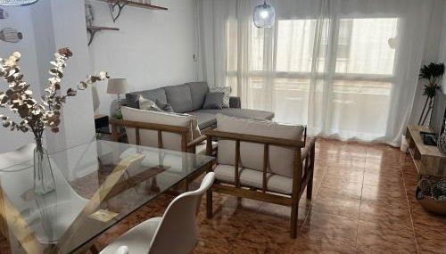 Piso en Pedregalejo a 50m de la playa. - Photo 3