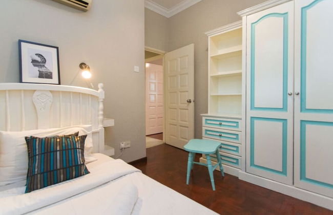 Century Bay Private Residences - Photo 5