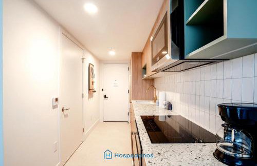 Apartment in New Luxury Condo in Downtown - Photo 24
