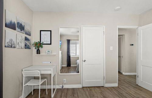 Renovated Stay, Parking, Near DT & Airport - Foto 23