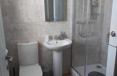 Converted Stables at Peaceful Family Farm Stay - Photo 13