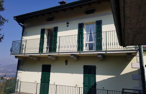 Il Palazzo apartment with a view of the lake and nature - Foto 13