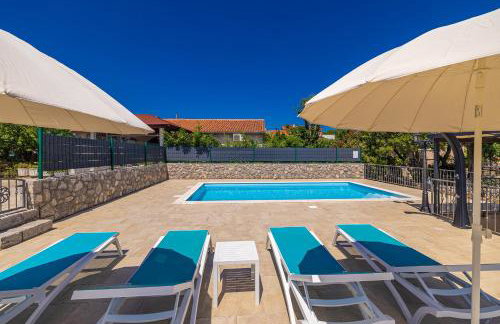 Holiday house Lucija - Photo 4