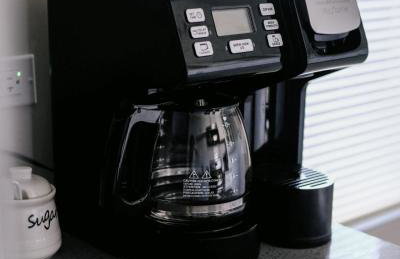 Huge Projector and Designated Workspace, Near Wrigley - Photo 27