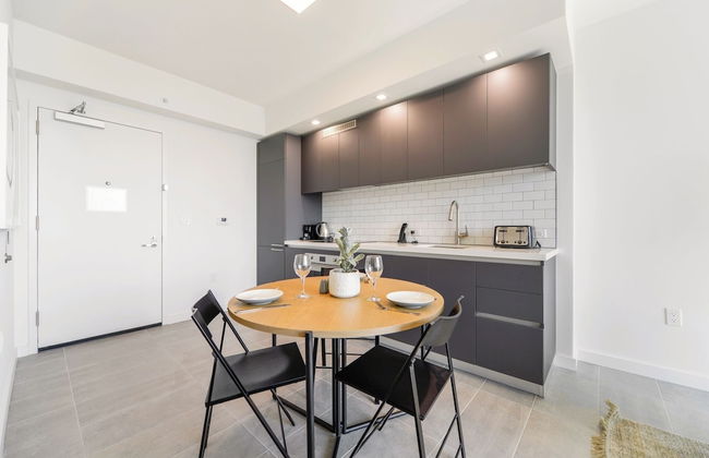 Amazing Apartments with city Views - Photo 37