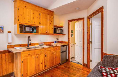 Love Ridge Mountain Lodging - Foto 49