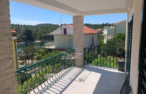 Apartment GRC Grebastica - Foto 6