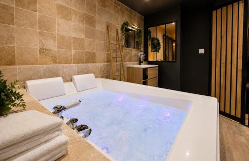 LUXURY VENDÔME - Loft - suite de luxe - Jacuzzi - Appartement entier - Foto 5