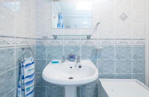 2 Dingle Cottage - Photo 16