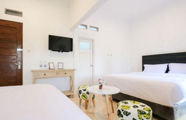 FHStay Maguwo - Photo 5