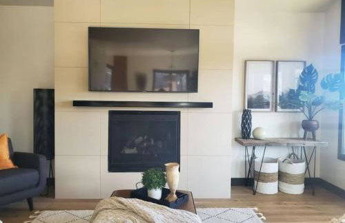 Spectacular Mountain views Year round - Photo 15