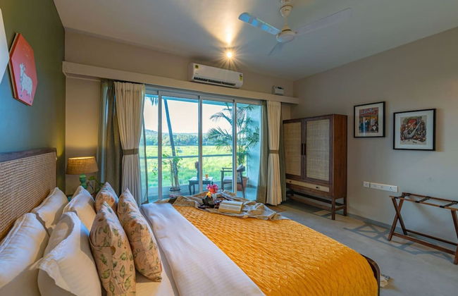 Legacy by Hireavilla- Full Field View Villa w Pool - Photo 18