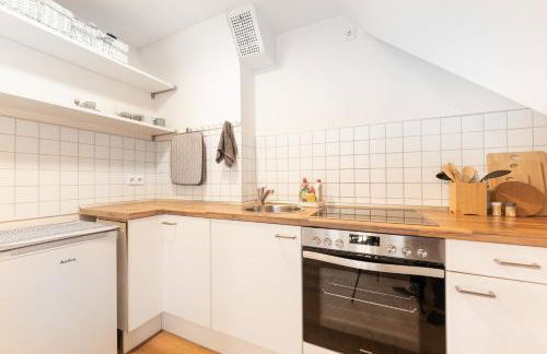 Stylisch möblierte Altstadt Suite an der Nürnberger Burg - 2 Min zum Christkindlesmarkt - Beamer und Leinwände - Voll möbliert - Foto 3