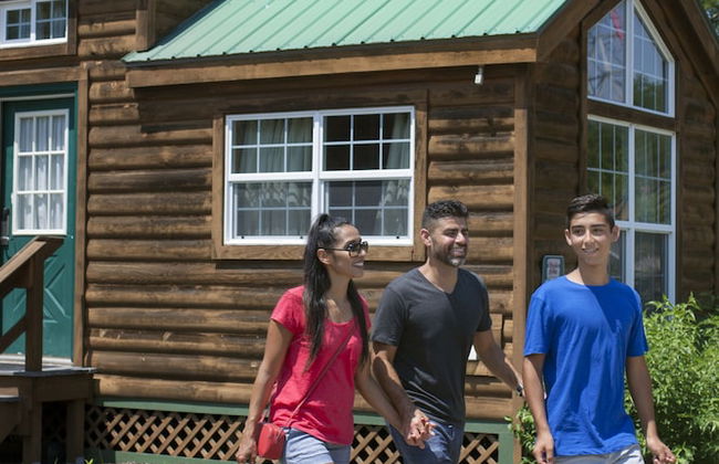 Worlds of Fun Village - Foto 13