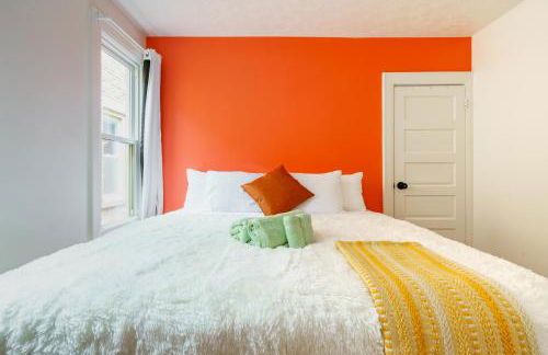 Jungle House Luxury Homes - Columbus Downtown Short North - Steps to Convention Center & Nationwide Arena - Sleeps up to 8 - Free Parking - Over 5,800 Five Stars - Foto 58