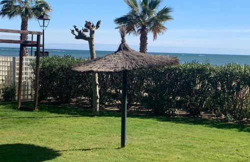 Primera Linea de Playa con Vistas al Mar - Foto 10