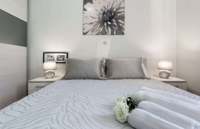 Spacious Holiday Home With Swimming Pool - Foto 3