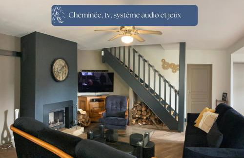 Grand Gîte Le Saule en Scie - 3 étoiles - Spa chauffé, 12 à 14 pers, jardin clos, 30 mn PuyduFou - Foto 10