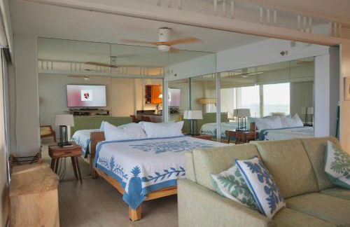 Ilikai Hotel Condo with Kitchen and Ocean View - Foto 16