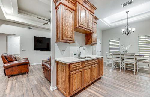 Weslaco Home with Fenced Yard 2 Mi to Downtown - Foto 11