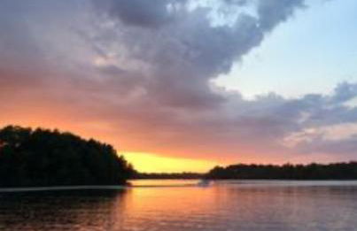 Luxurious Lake Getaway - Foto 19