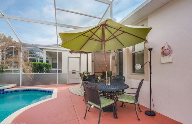 "southern Charm" 4 Bed & 2 Bath Private Pool Home 4 Bedroom Villa by RedAwning - Photo 30