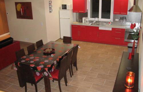 Gîte moderne dans ferme rénovée avec piscine chauffée, animaux acceptés - FR-1-491-377 - Foto 3