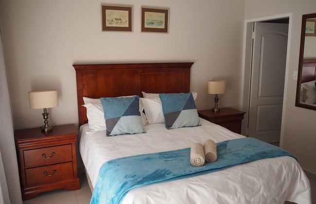 African Eagle Apartments - Photo 11