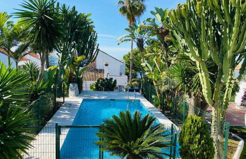 Apartments with tropical garden and sea water pool - Foto 43