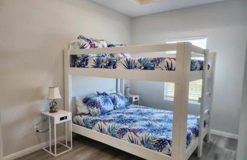 Beautiful house, Sleeps 14! Pet&kid friendly! - Foto 12