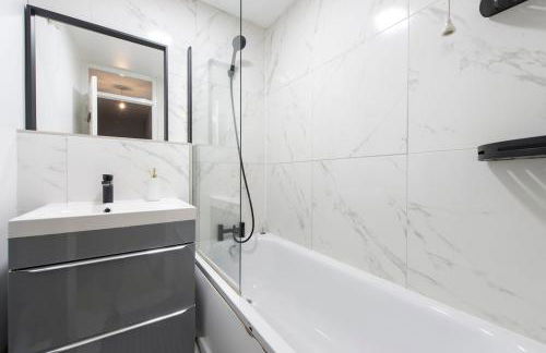 Lovely 2-bed 20 mins to central London - Foto 25