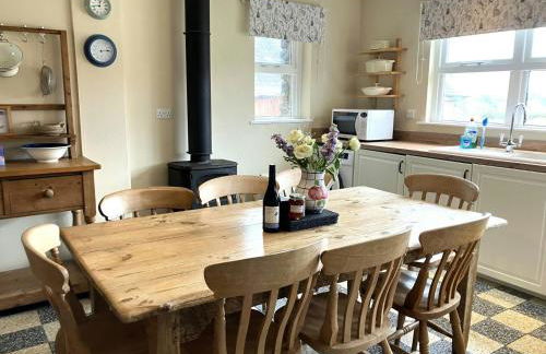 Hawthorn Cottage Little Haven - Photo 4