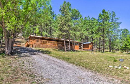 Quiet Cloudcroft Cabin with Porch and Gas Grill! - Foto 3