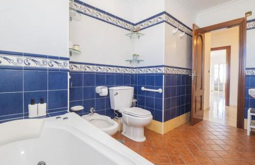 Cubo's Apartamento Seaview Port & Free Parking - Photo 46