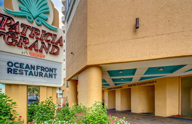 Ocean Front Condos at Patricia Grand - Foto 68